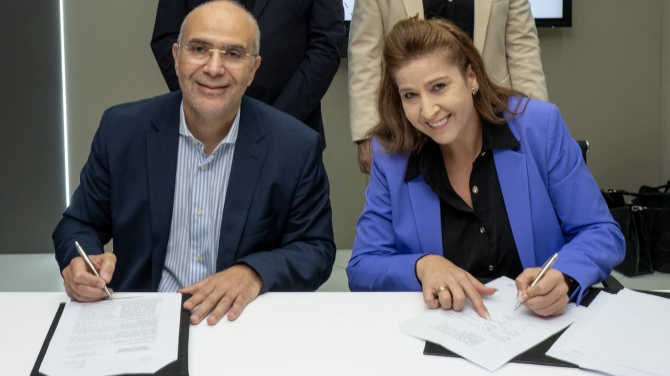 __دِل تكنولوجيز وهيئة مناطق رأس الخيمة الاقتصادية تتعاونان لتعزيز الابتكار وإطلاق فرص نمو جديدة_